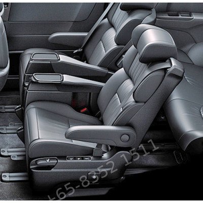 Singapore Airport & Hotel Transfers (CBD) 2026 Honda Odyssey MPV, Up to 6 Passengers - full leathers captain seat